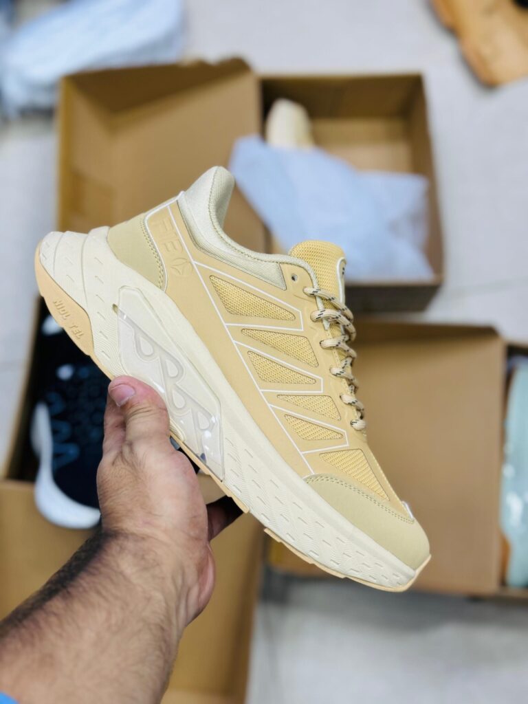ULTRA BOOST CHUNKY EDITION