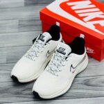 NIKE ZOOM PEGASUS 42