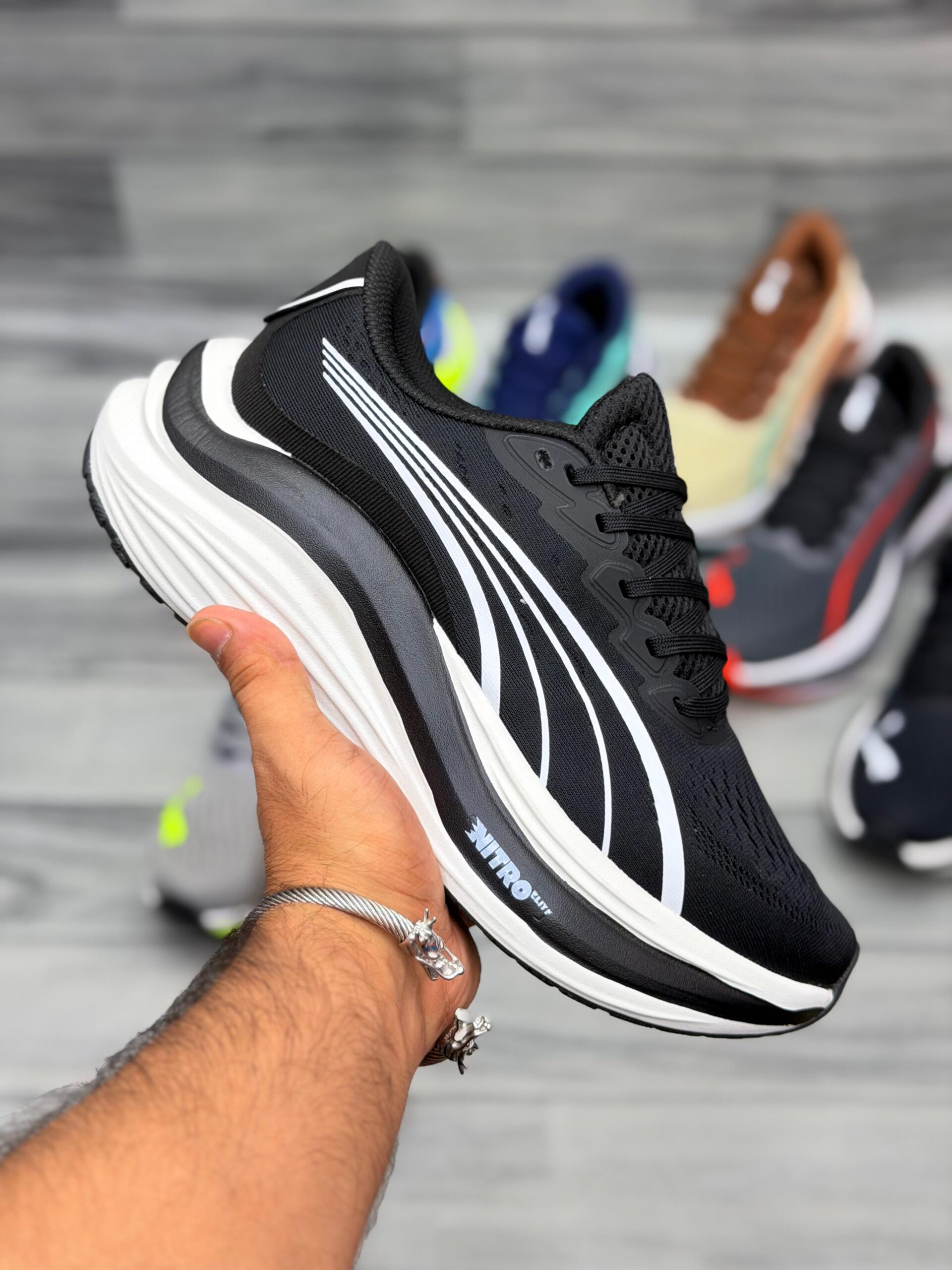 Puma Mag max Nitro Elift Runners - Black