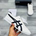ONITSUKA TIGER URBAN STREAK 66
