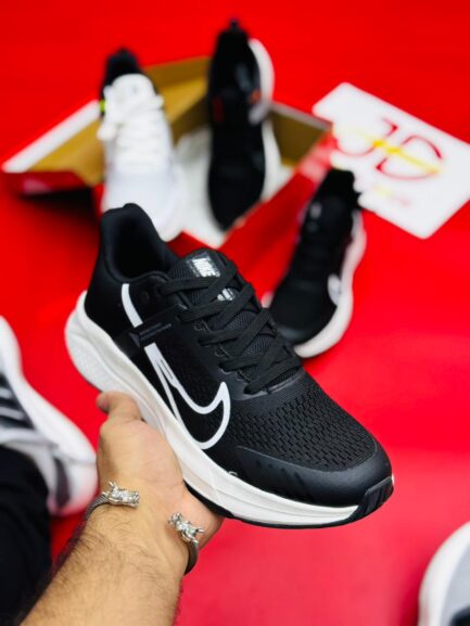 NK TRAIL | BLACK