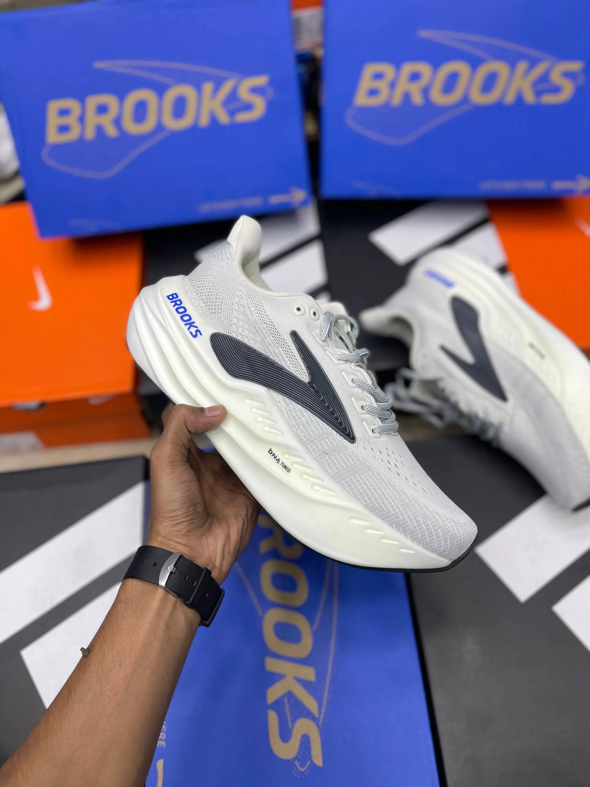 Brooks GLYCERIN MAX | NIGHTLIFE