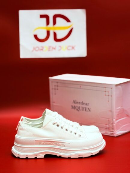 Converse Chunky Platform Series | White