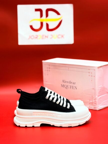 Converse Chunky Platform Series | BLACK