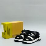 SK GO WALK SANDALS | BLACK