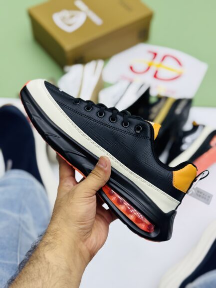 VELOCITY AIR MAX SHOE | BLACK/ORANGE