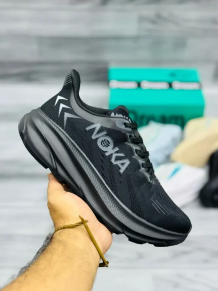 NOKA RUNNING SHOES | FULL BLACK