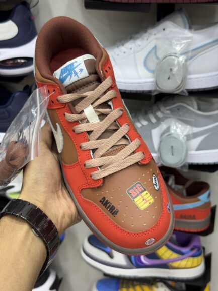NK DUNKS LOW "AKIRA"