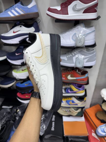 NK AF1 PANDA PRANK