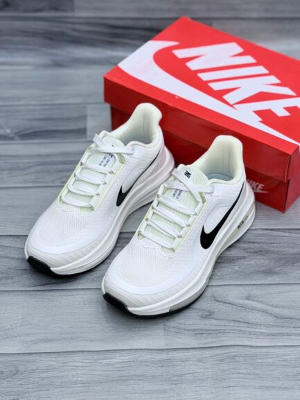NK PEGASUS 36 | CREAM