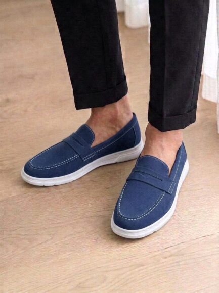 HERITAGE SUEDE LOAFERS