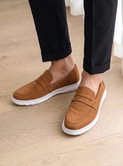 HERITAGE SUEDE LOAFERS