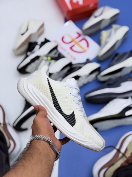 NK PEGASUS PLUS | CREAM
