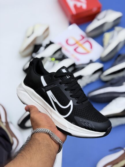 NK TRAIL | BLACK