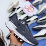 NK REACT AIR ZOOM | GREY