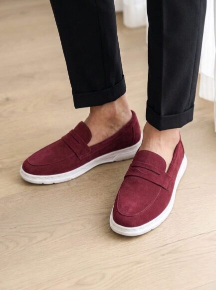 HERITAGE SUEDE LOAFERS