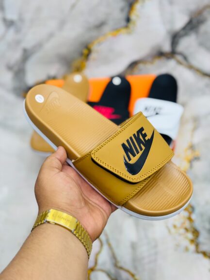NK ADJ SLIDE | MUSTARD