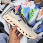 ON CLOUD TILT | BEIGE/BROWN